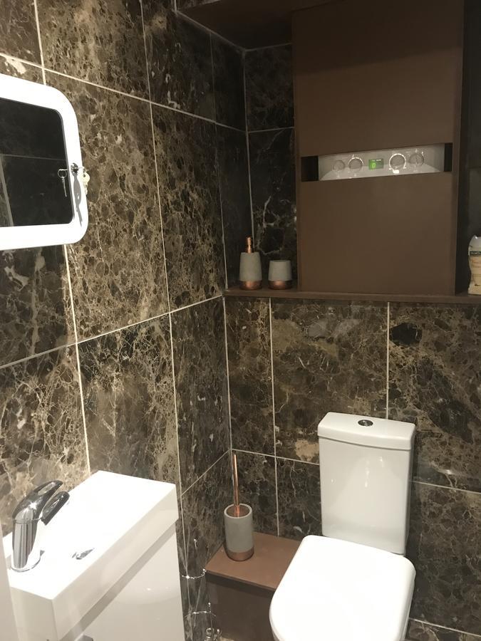 באת' 2 Bed, Ground Floor Bijou Georgian City Apartment מראה חיצוני תמונה