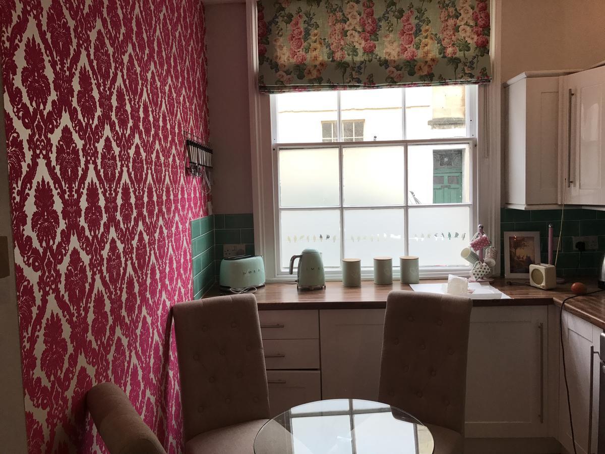 באת' 2 Bed, Ground Floor Bijou Georgian City Apartment מראה חיצוני תמונה