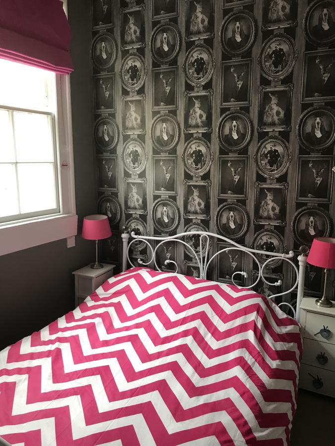 באת' 2 Bed, Ground Floor Bijou Georgian City Apartment מראה חיצוני תמונה